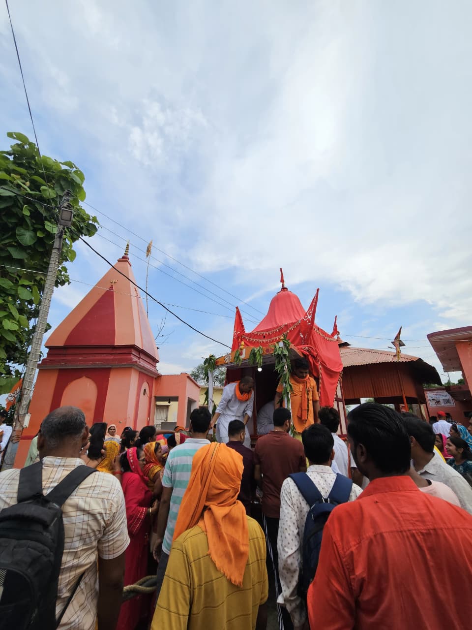 पवहारी बाबा का मेला